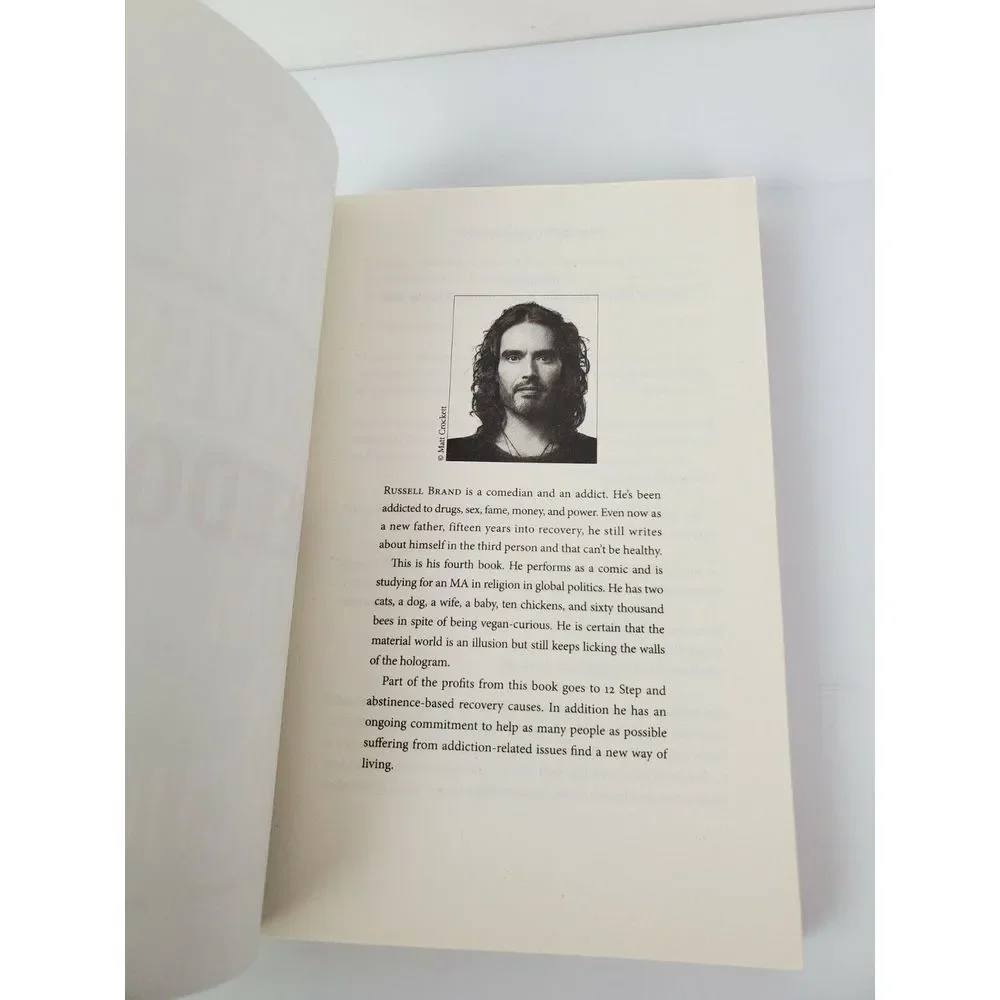 Recovery: Freedom from Our Addictions Paperback by Russell‎ Brand